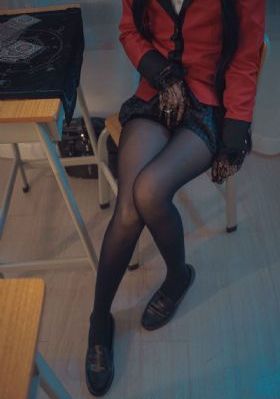 色中射