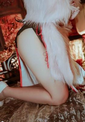 女机械人电影